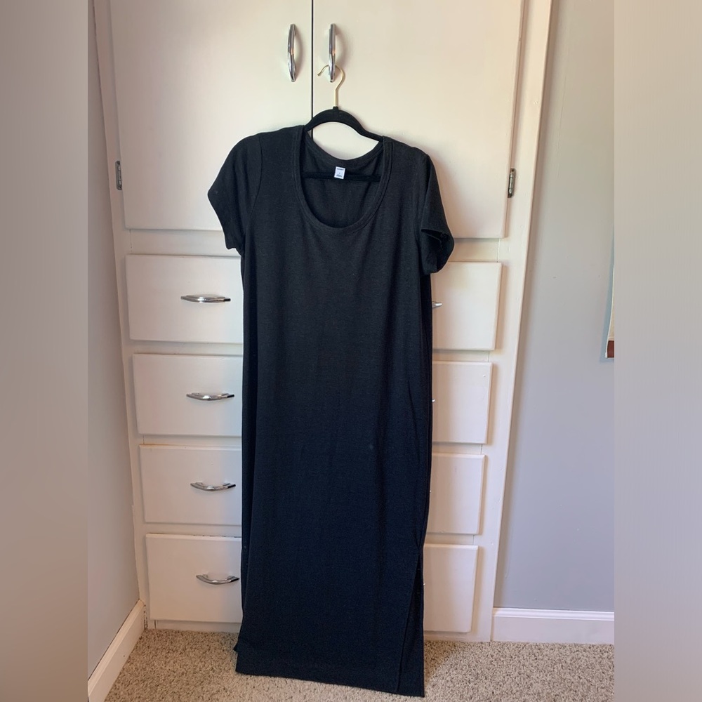 Old Navy dress 🖤